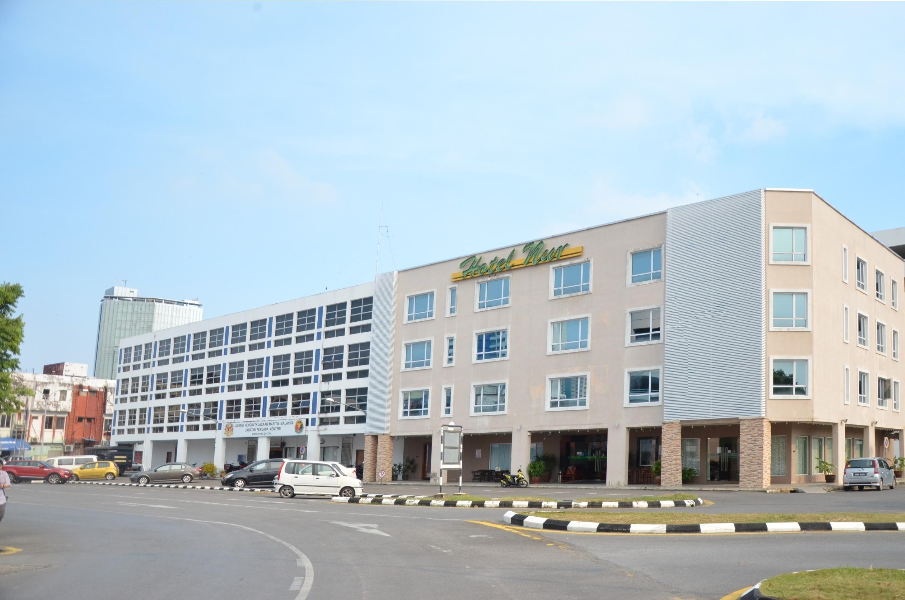 Super Oyo 985 Hotel Nur Мірі Екстер'єр фото